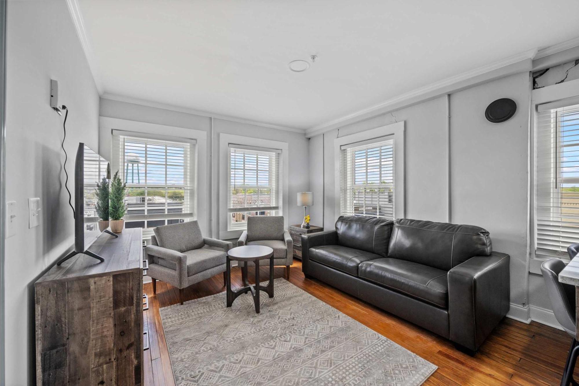 Discover Conway Trendy Downtown Loft Exterior foto