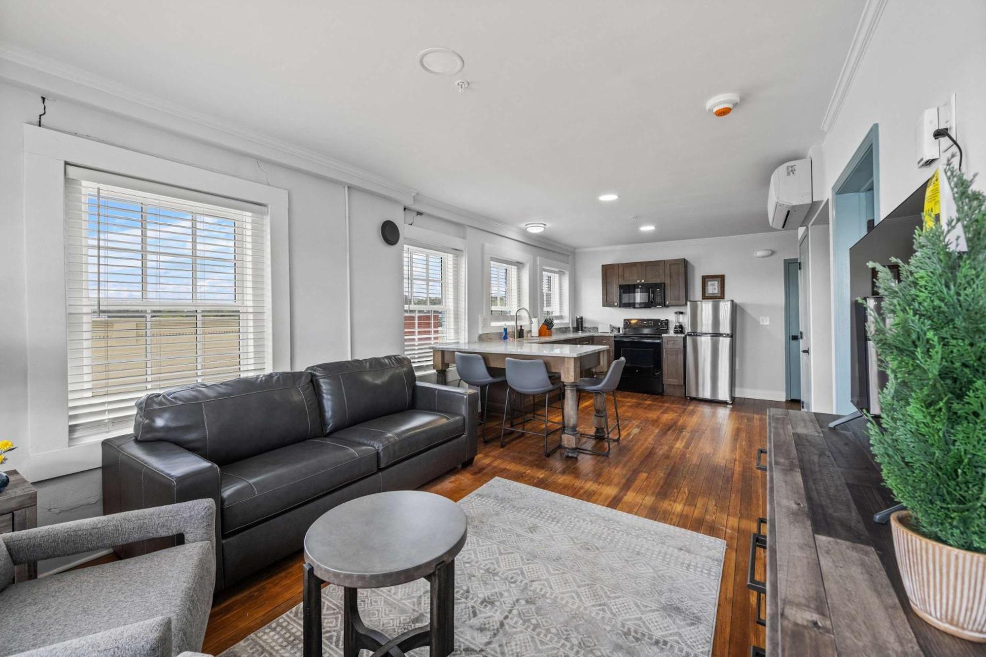 Discover Conway Trendy Downtown Loft Exterior foto